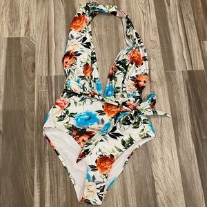 Cupshe Floral One Piece Swimsuit - White, Coral, Blue